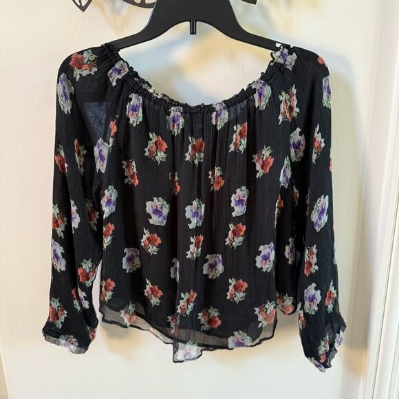 Chelsea Flower For Intermix Floral Off the Shoulder Floral Top XS - Picture 4 of 11